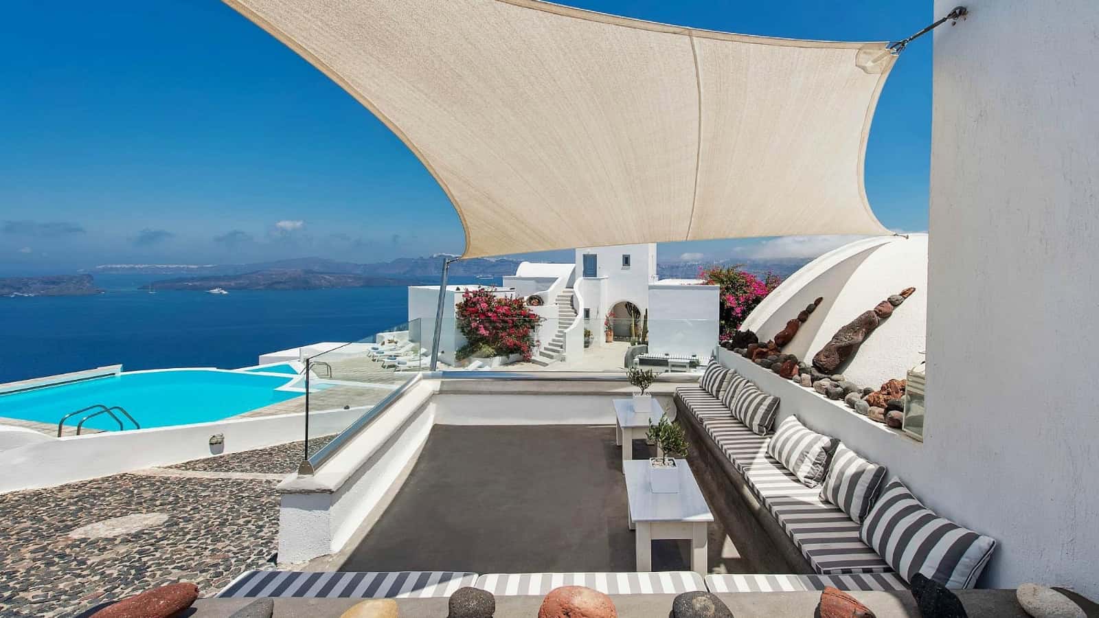 Apanemo Hotel & Suites Santorini