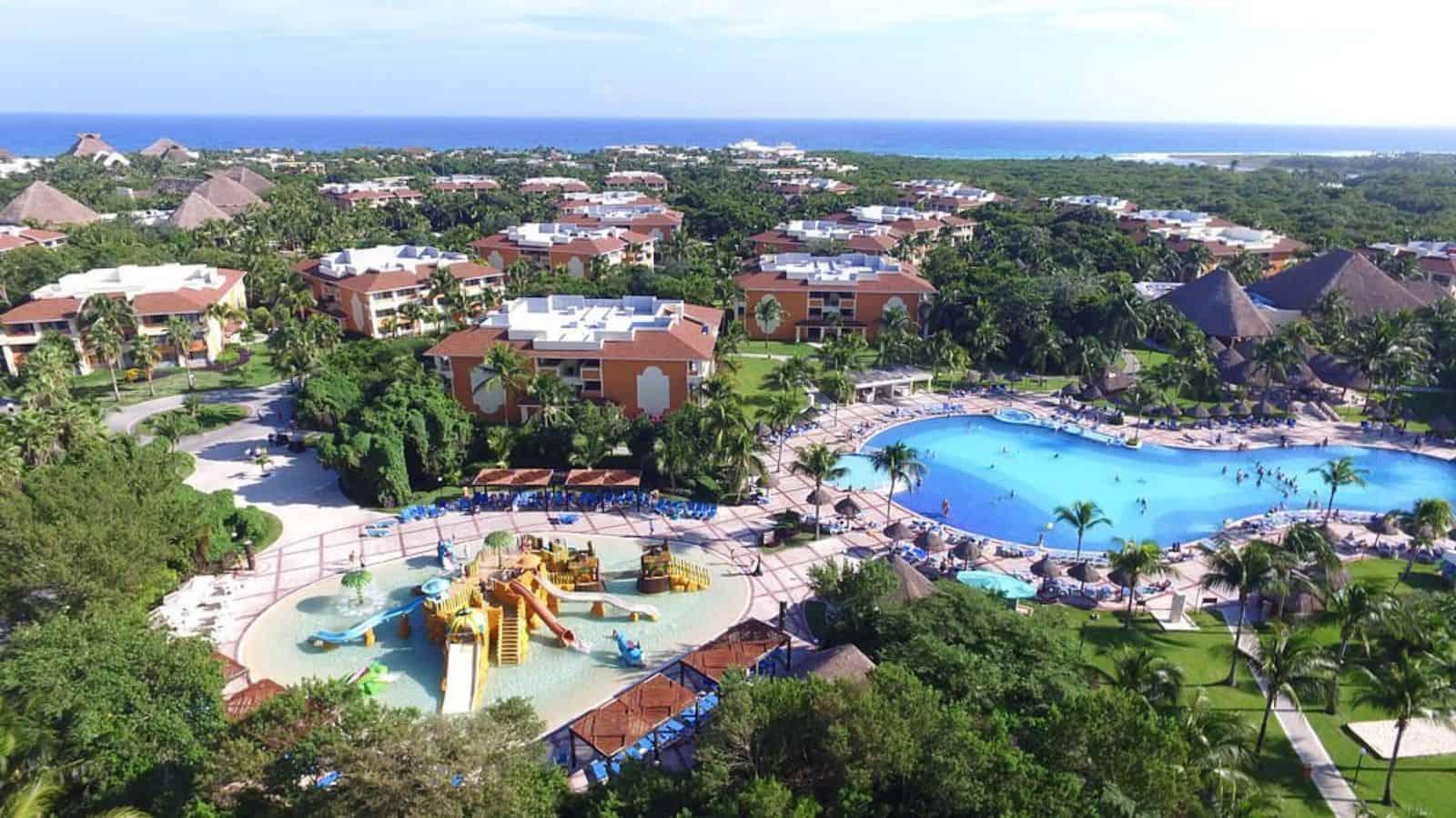 Bahia Principe Grand Coba Resort