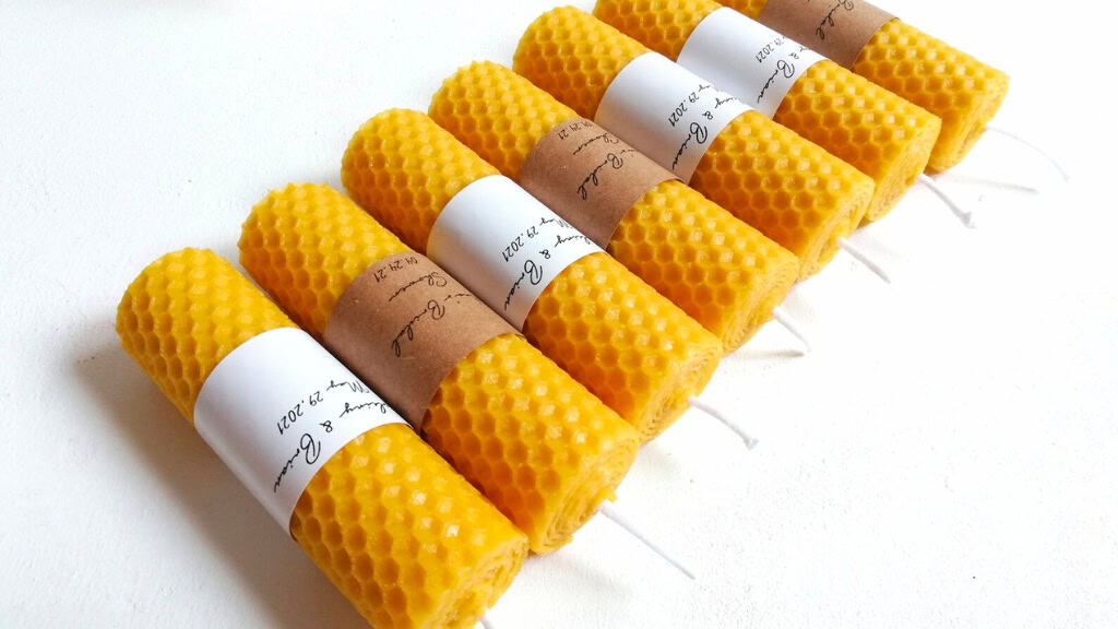 Organic Beeswax Wedding Candle Favors