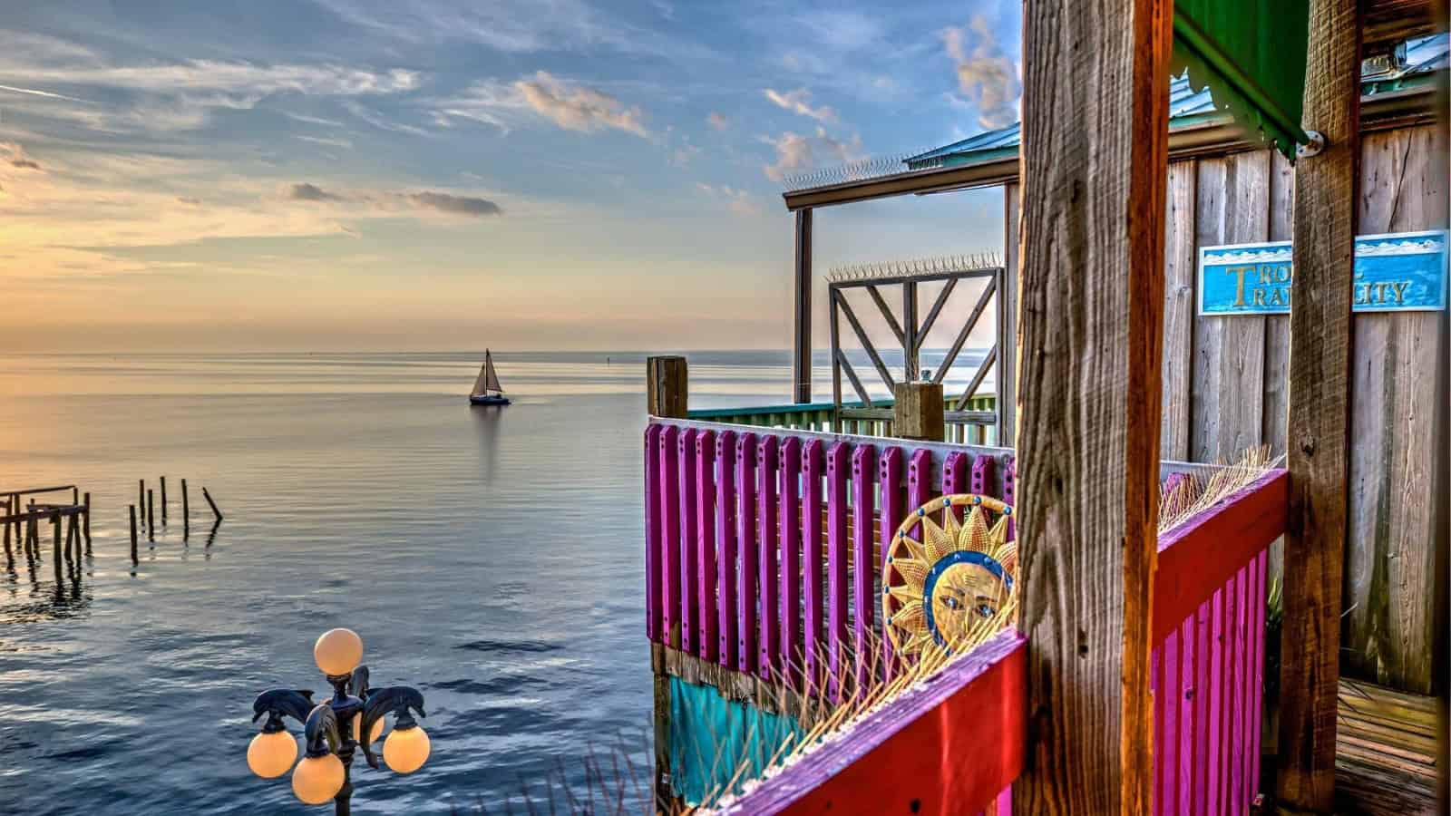 Cedar Key Harbour Master Suites