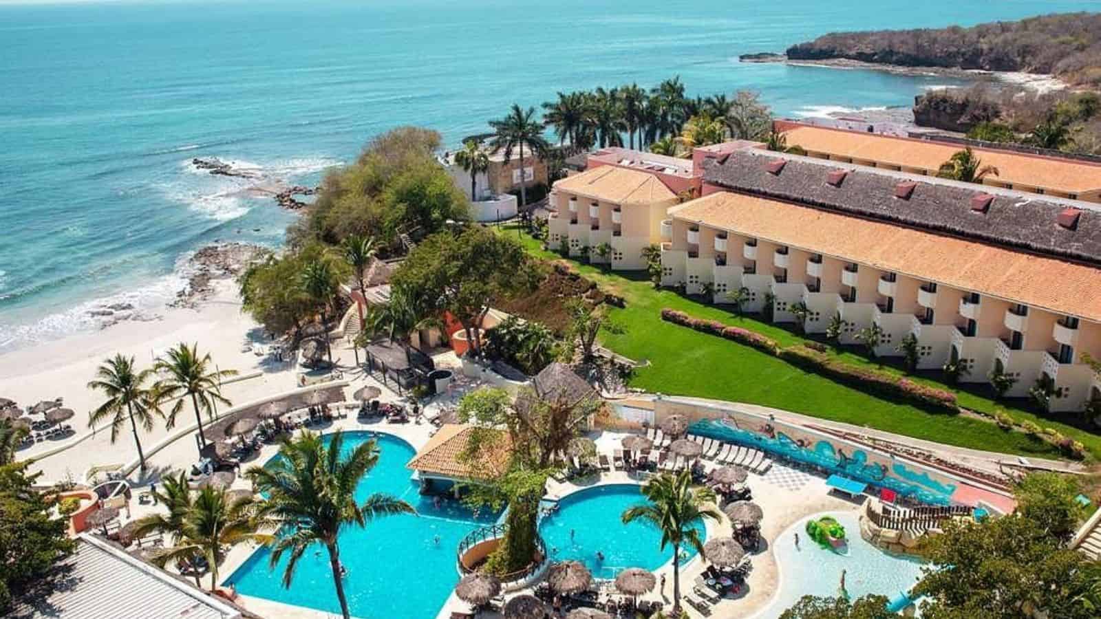 Grand Palladium Vallarta Beachfront Resort & Spa