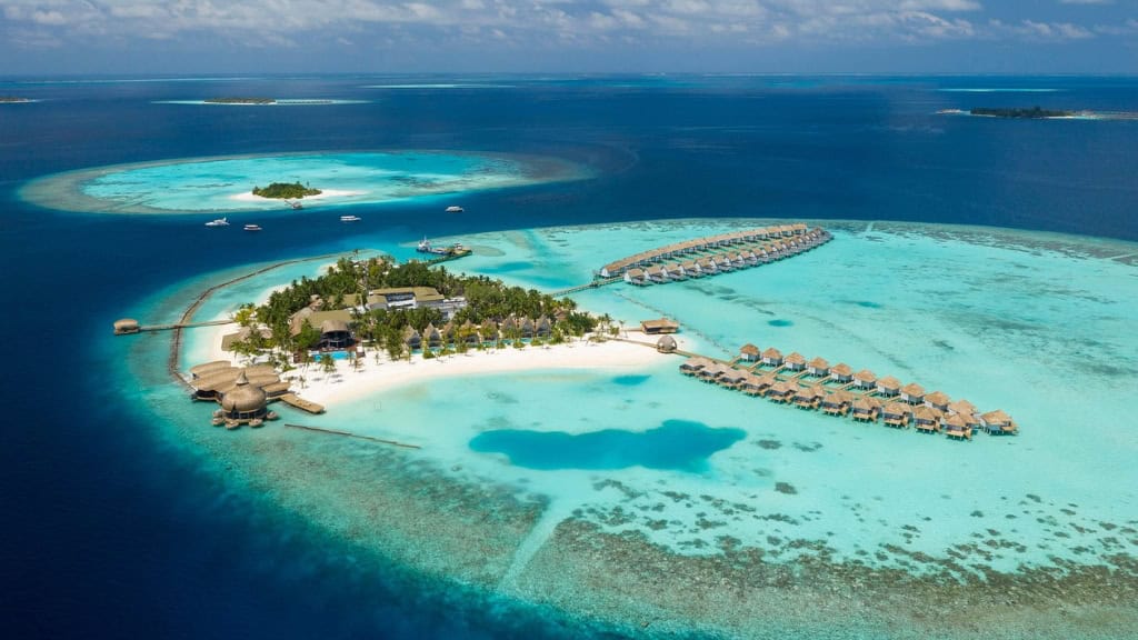 Outrigger Maldives Maafushivaru Resort