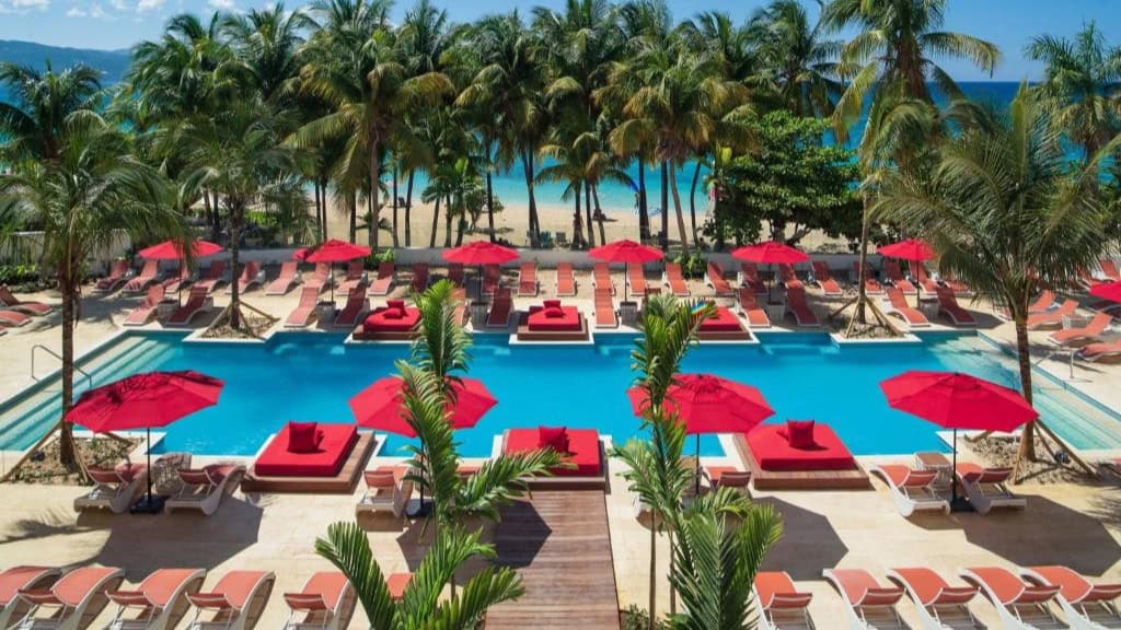 S Hotel Jamaica Boutique Beachfront Hotel