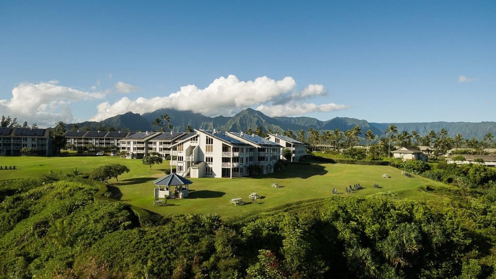 The Cliffs at Princeville Oceanfront Stay
