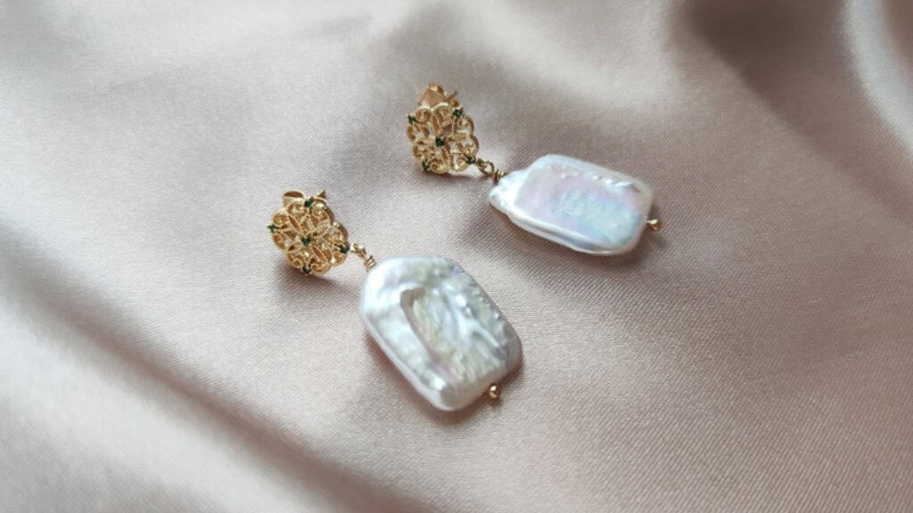 Baroque Pearl Drop Earrings