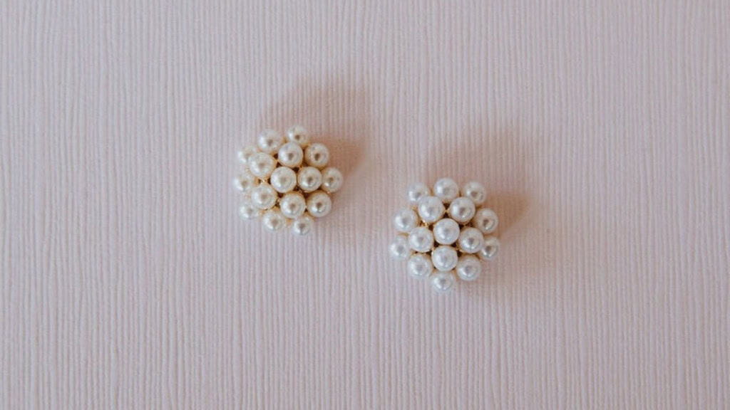 Pearl Bridal Cluster Stud Earrings