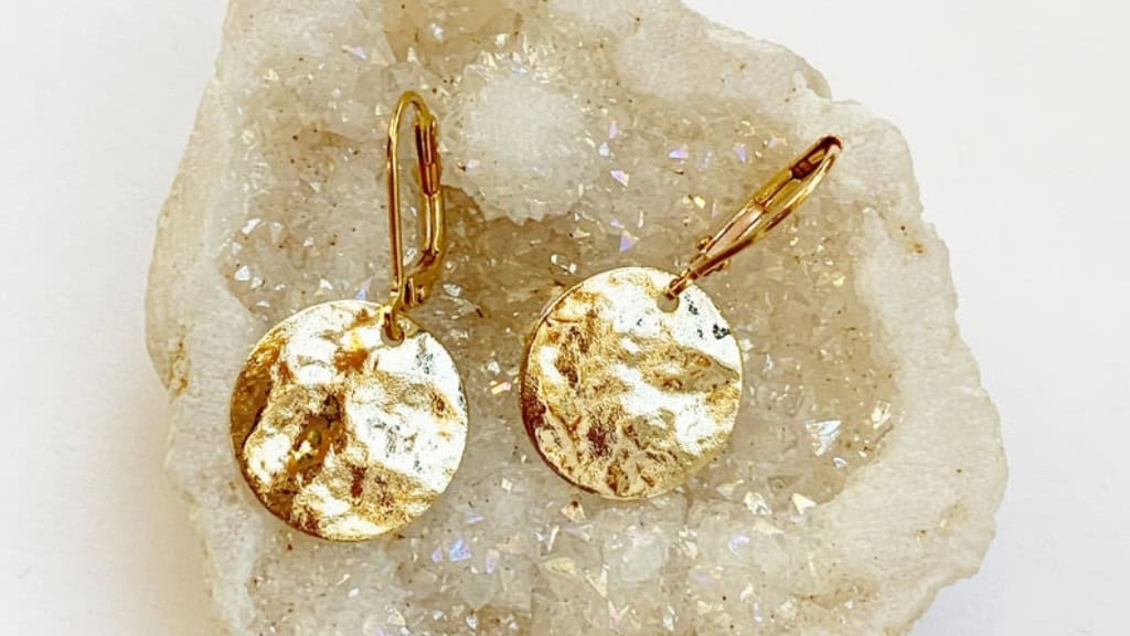 Hammered Disc Gold Earrings 15mm