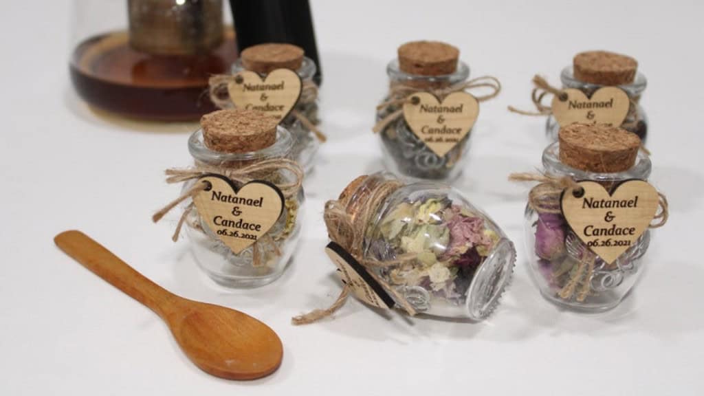 Personalized Wedding Tea Favors