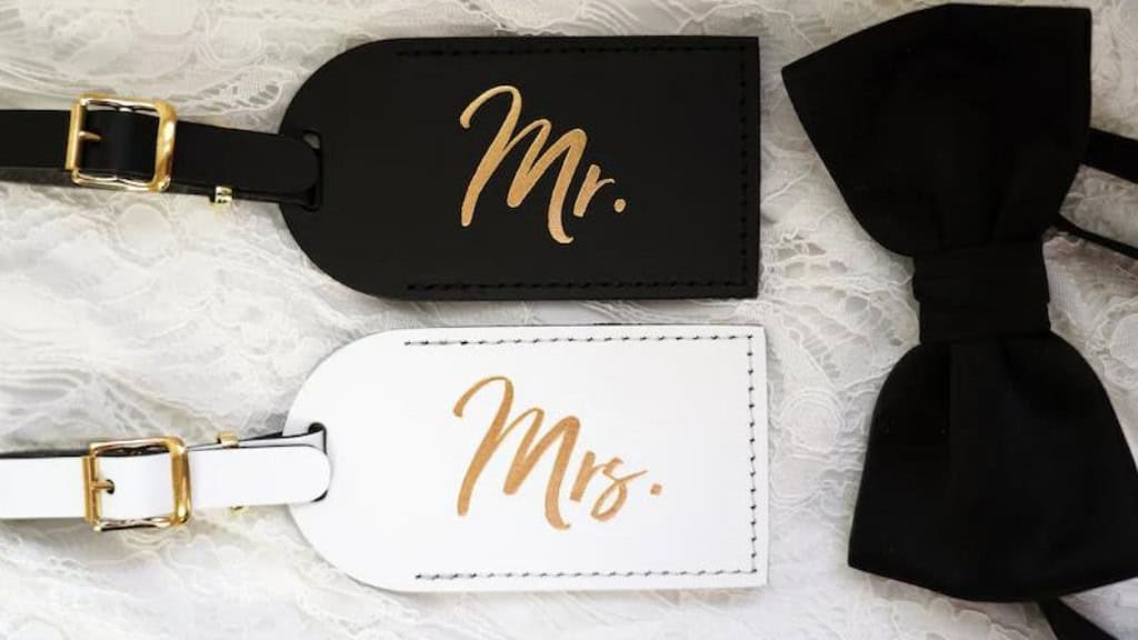 Mr and Mrs Wedding Gift Luggage Tags