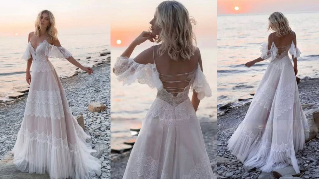 Romantic Lace Applique Wedding Dress