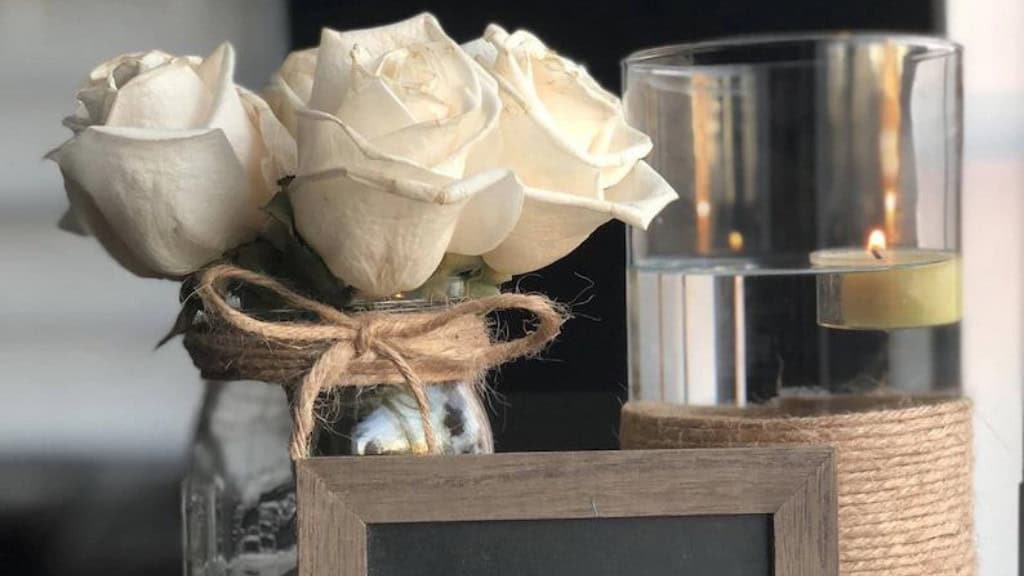 Mason Jar Elegant Centerpiece