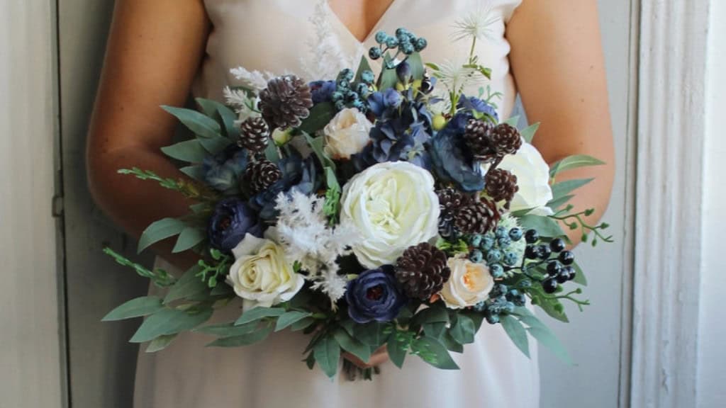 Navy Ivory Winter Wedding Bouquet
