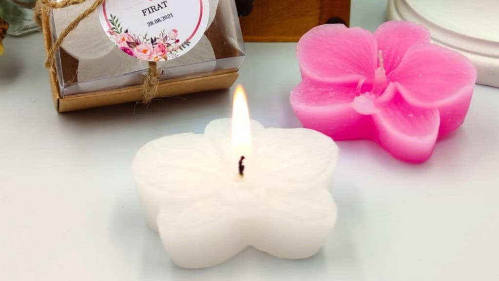 Customizable Wedding Orchid Candle Favors