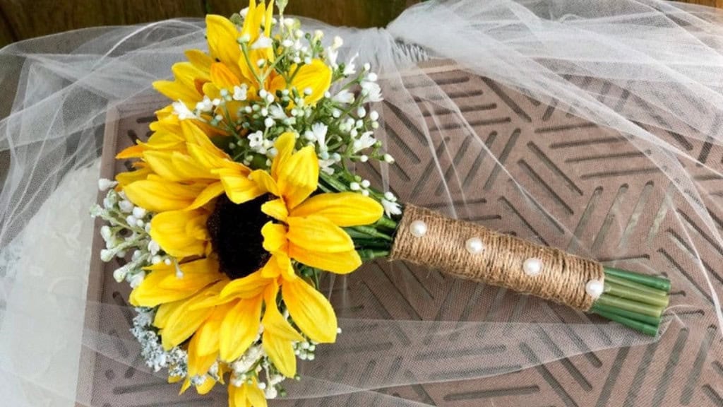 Sunflowers and Baby’s Breath Bridal Bouquet