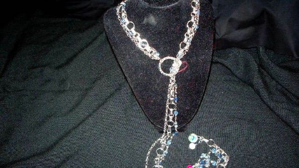 Three Chain Lavaliere Necklace