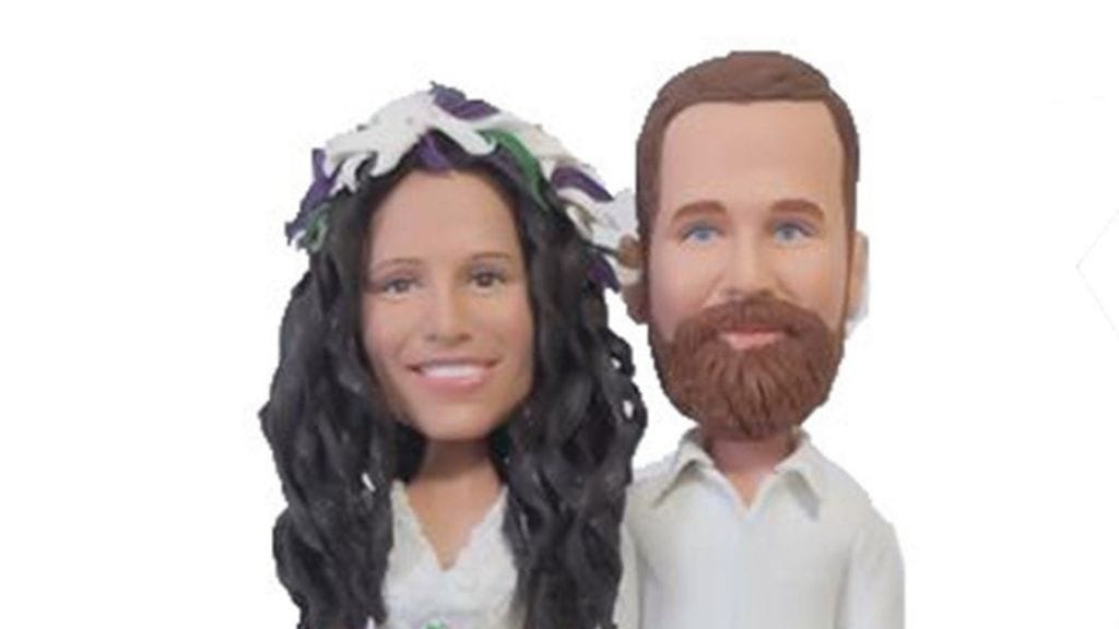 Custom Couple Bobbleheads