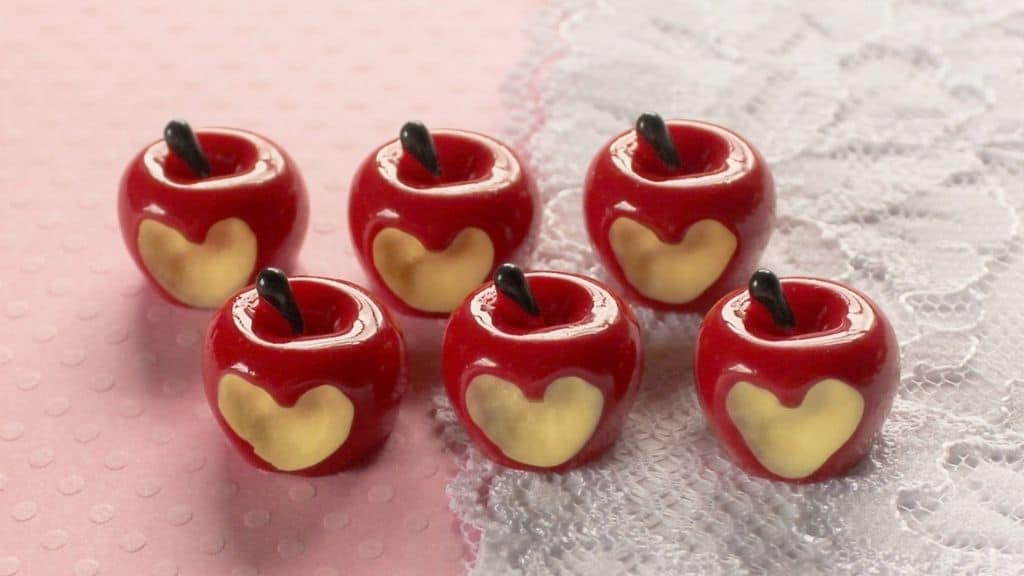 6 Pcs 3D Bitten Apple Cabochons