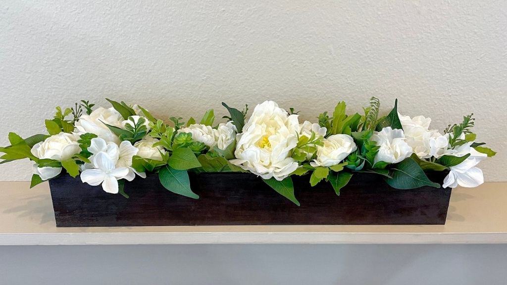 Spring Rose and Succulent Centerpiece