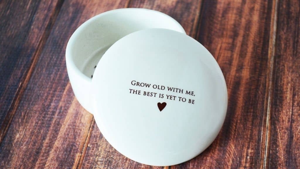 It's What's Inside the Dish Keepsake Box