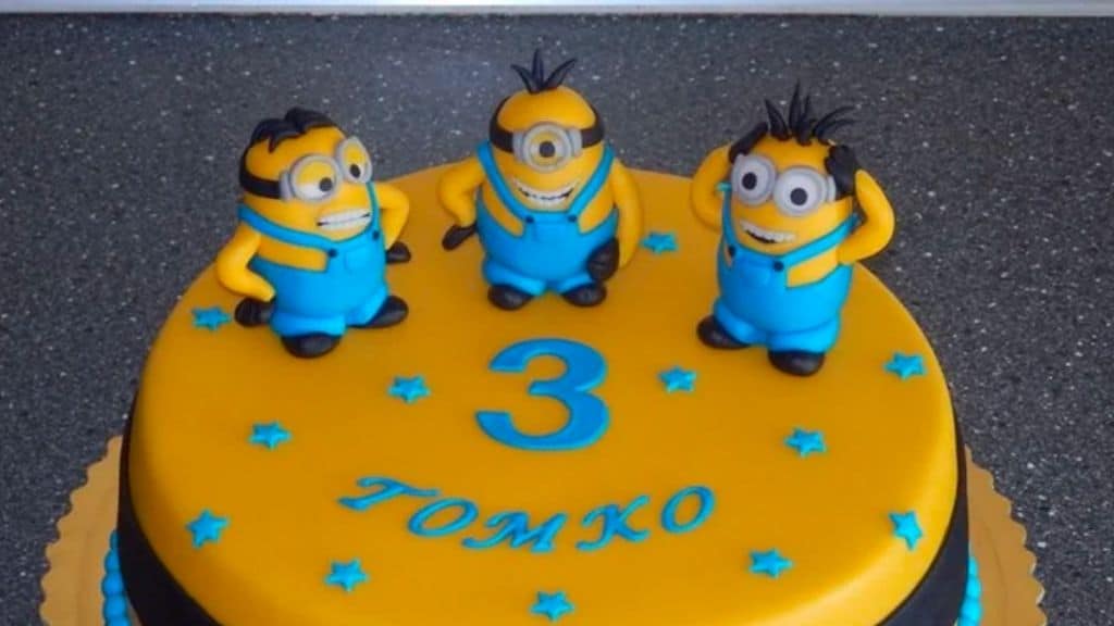 Handmade Minions Fondant Cake Toppers, 3pcs