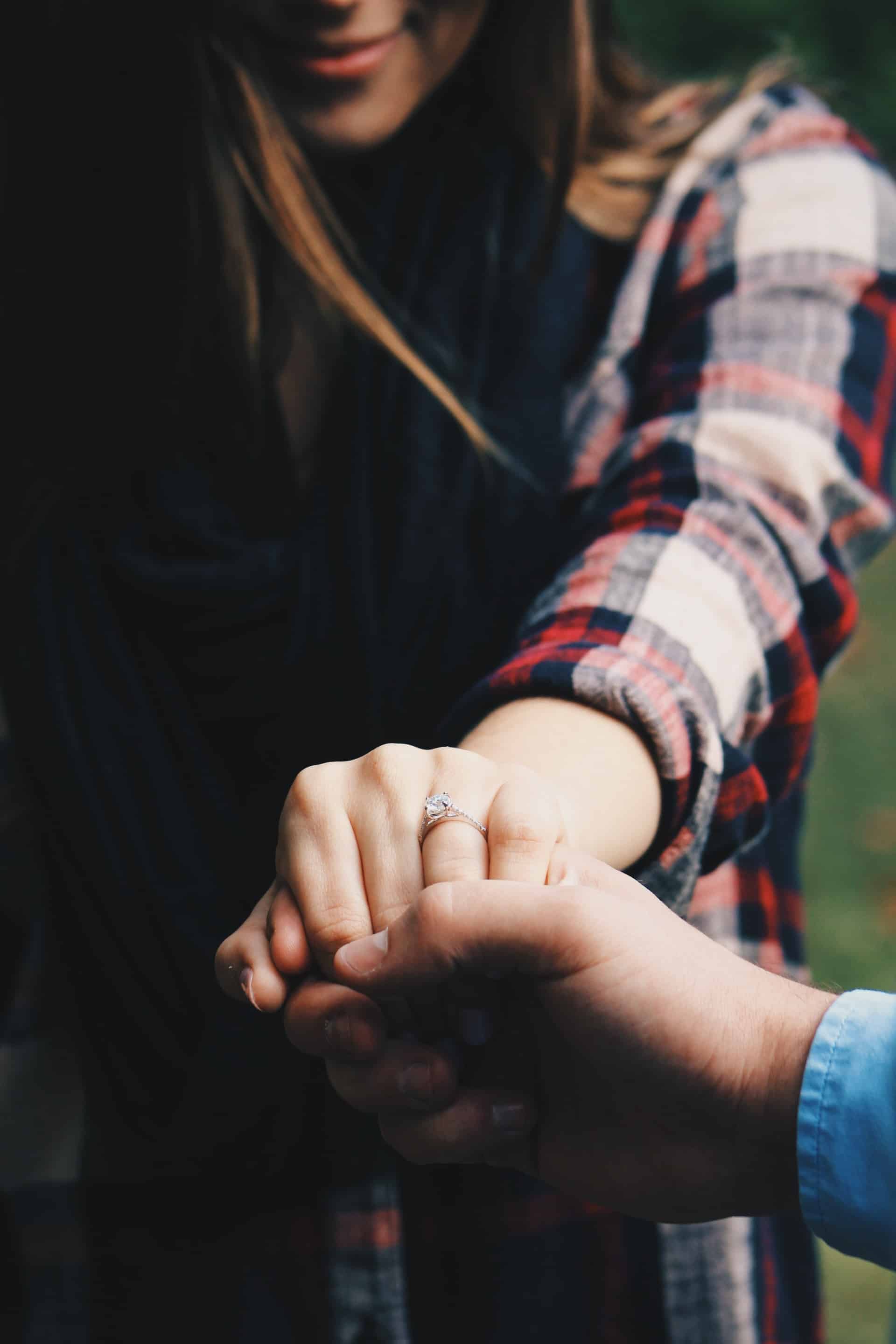 Engagement Ring Photos Ideas Tell a Story