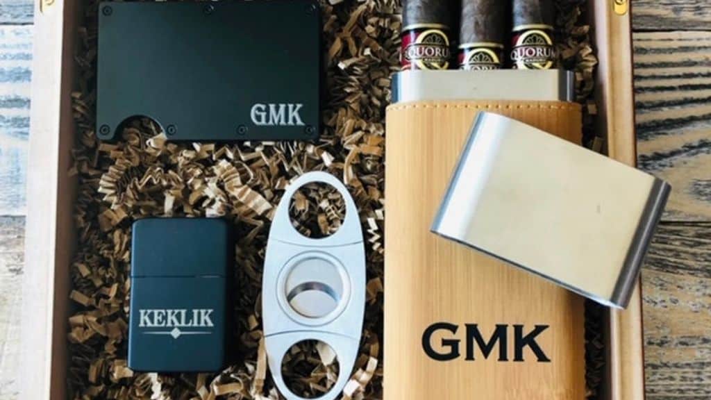 Personalized Groomsmen Cigar Gift Set