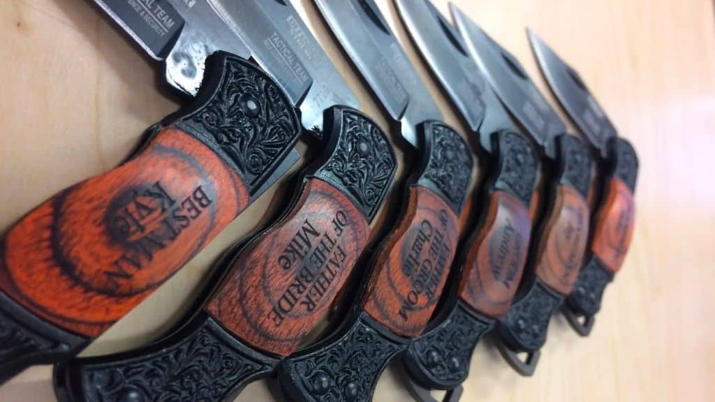 Set of 6 Customizable Pocket Knives