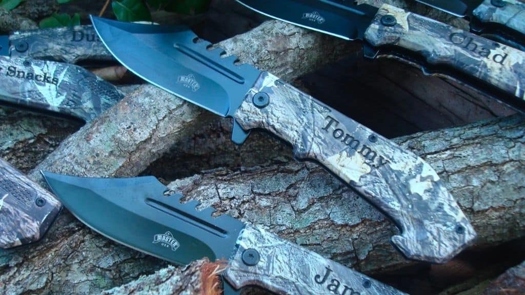 Customizable Camouflage Pocket Knife