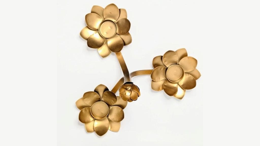 Gold Lotus Shaped Hanging Tealight Holder