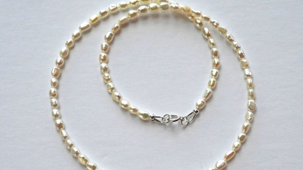 Natural Freshwater Pearl Necklace