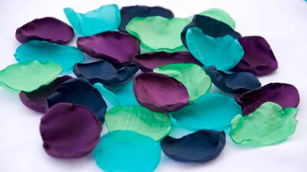 Mixed Satin Rose Petals in Vibrant Colors