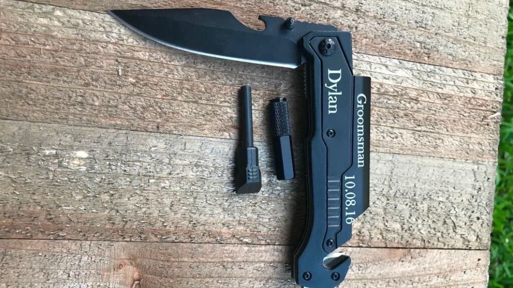 Personalized Tactical Flashlight Knife