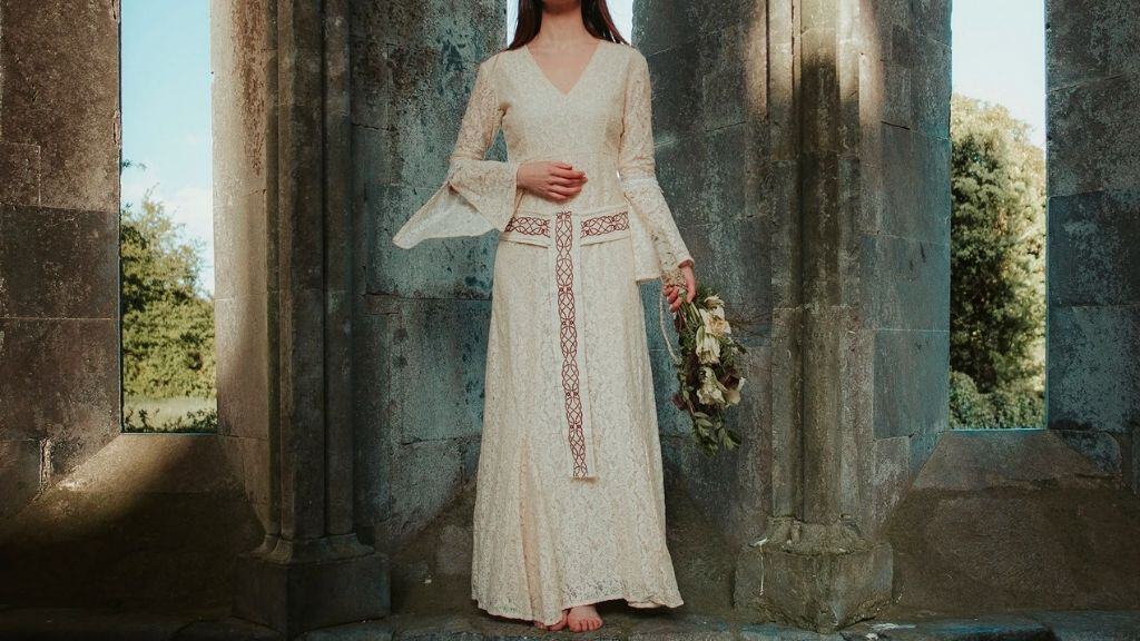 Elegant Sleeved Wedding Dress with Lace