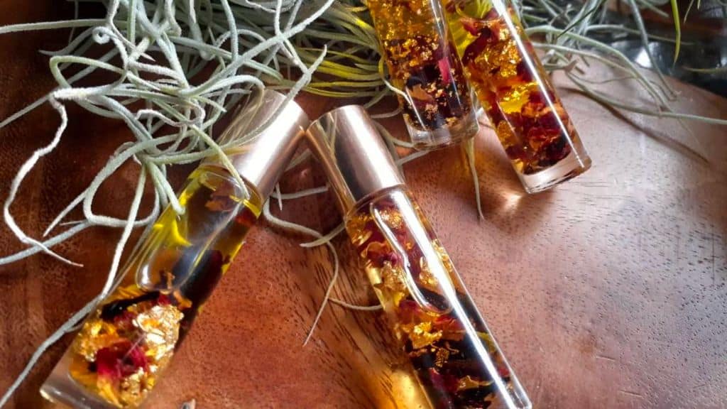 Edible Gold Lip Oil Wedding Favor