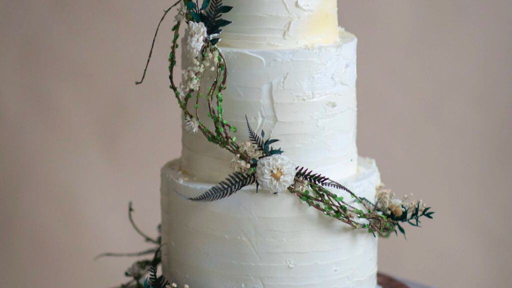 Wild and Natural Cascading Flower Garland