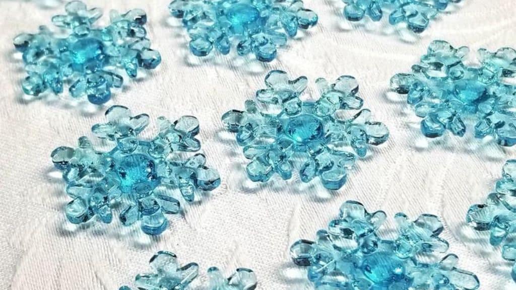 12 Small Isomalt Sugar Snowflake Toppers
