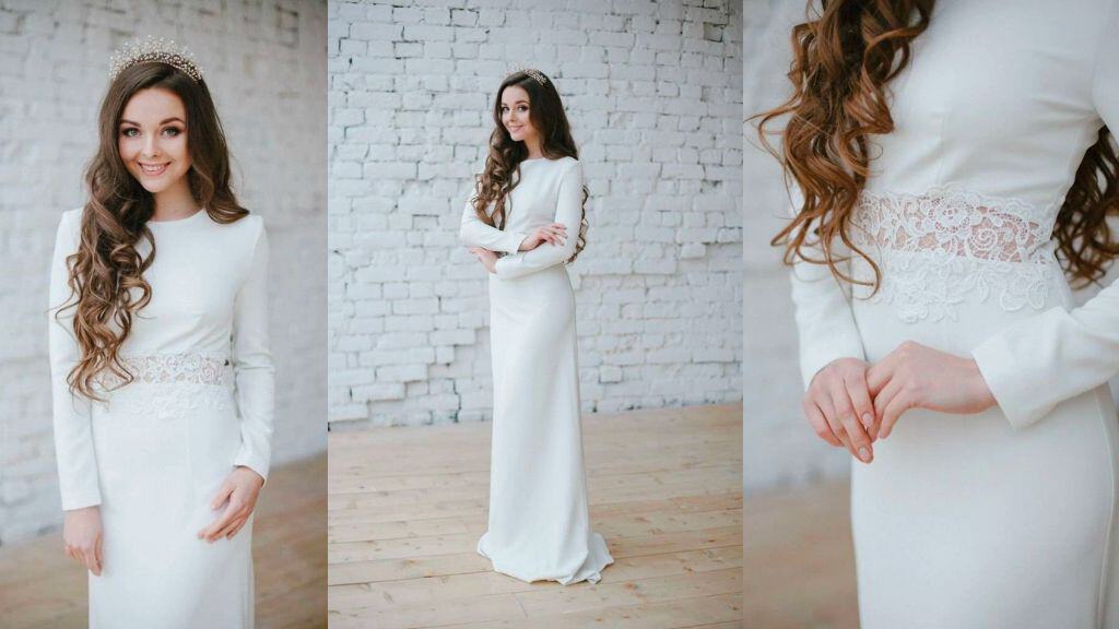 Classic Off-White Modest Wedding Dress