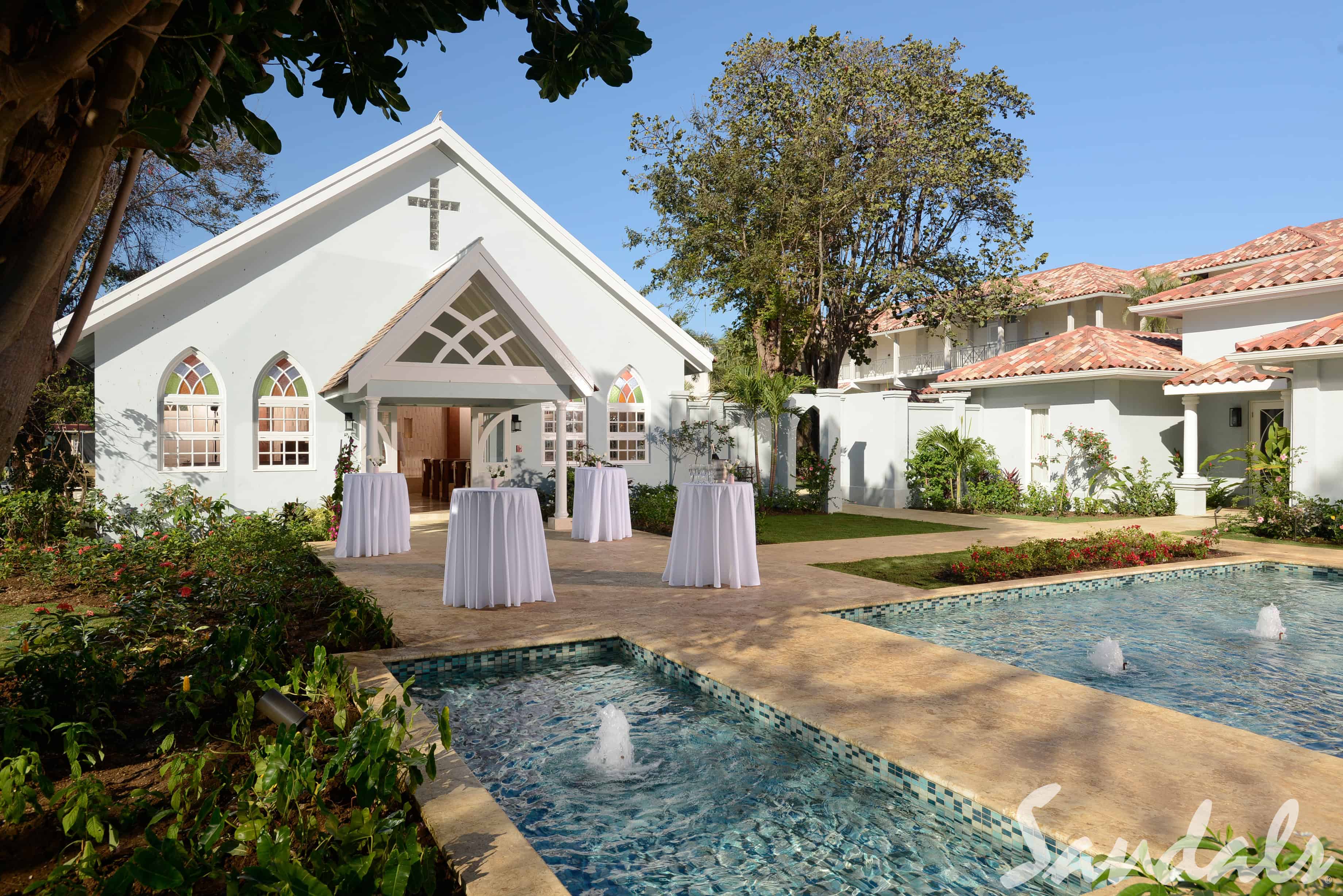sandals montego bay chapel with pools