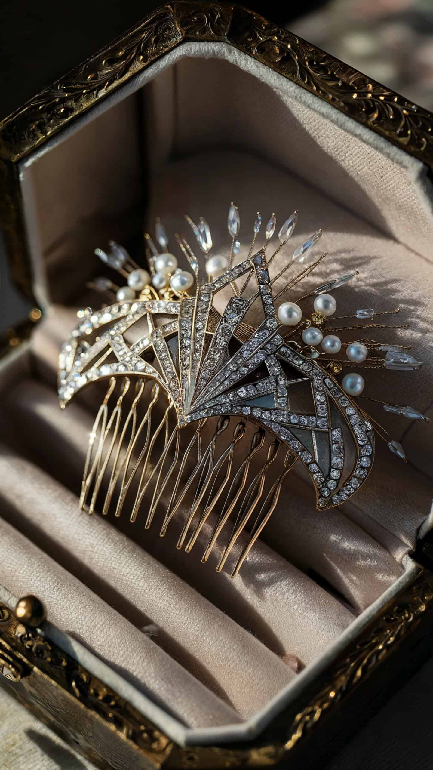 Art Deco Hair Comb