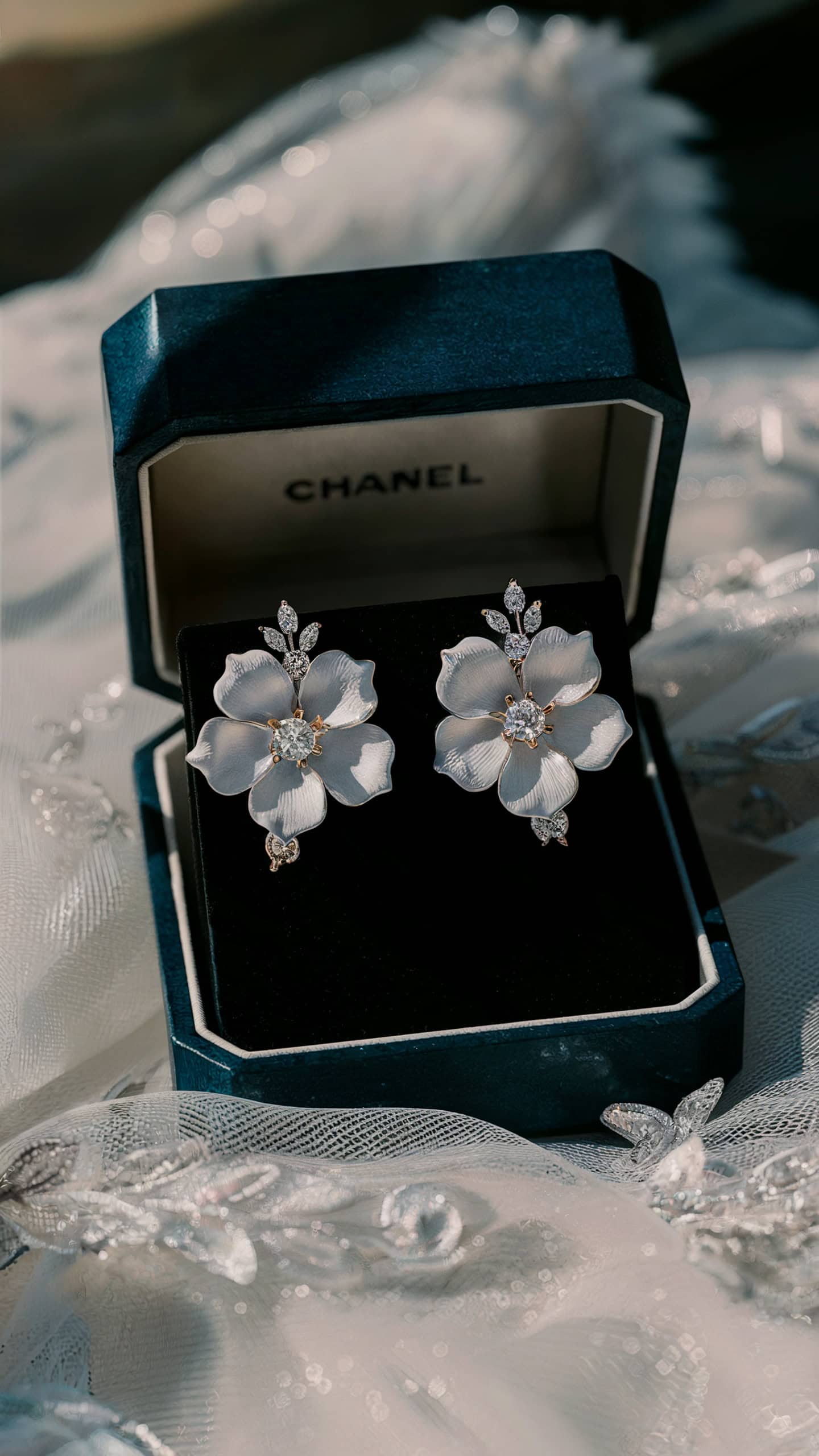 Chanel Camélia Earrings