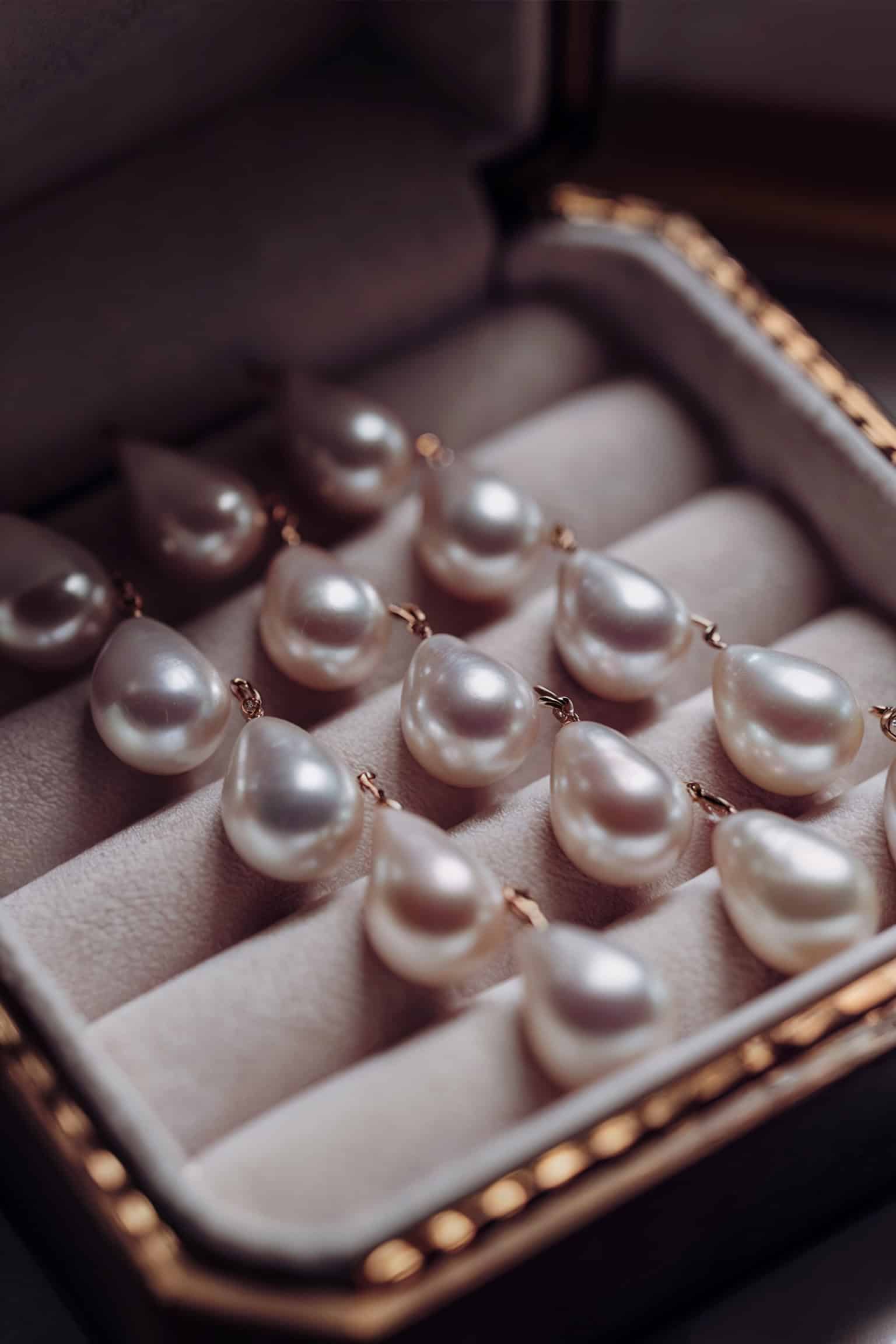 Freshwater Pearl Drop Earrings