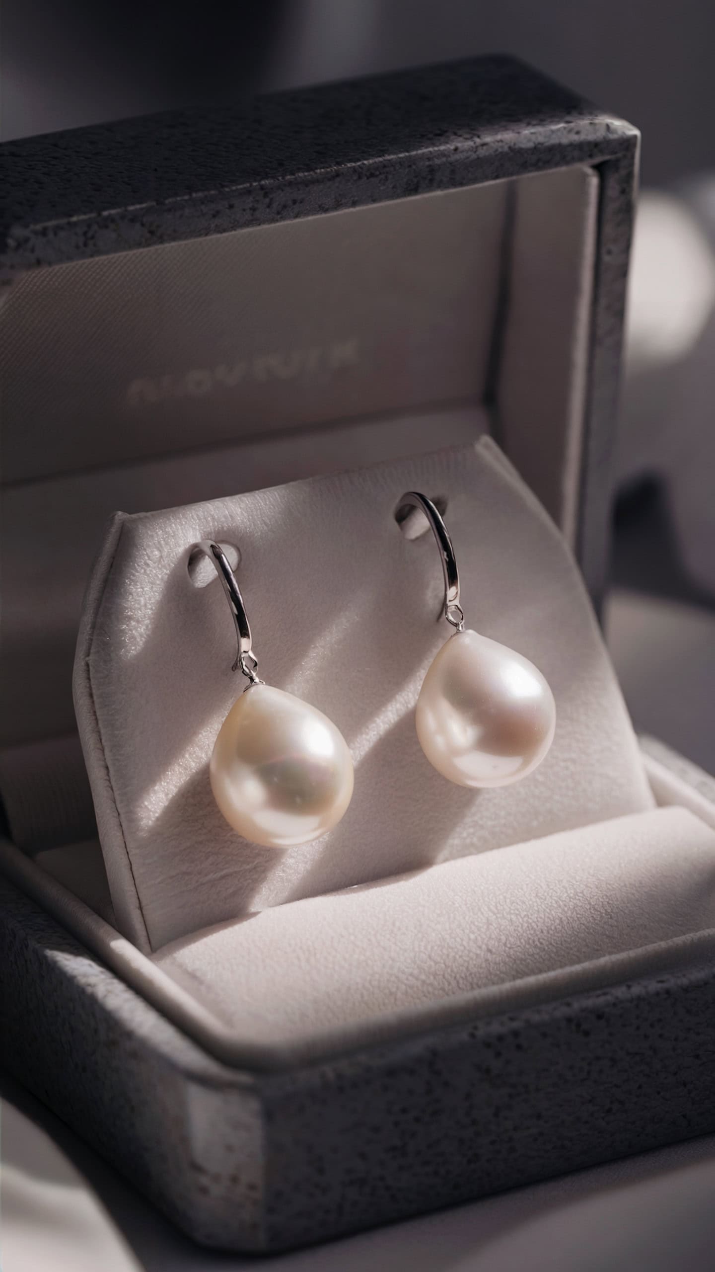 Freshwater Pearl Drops