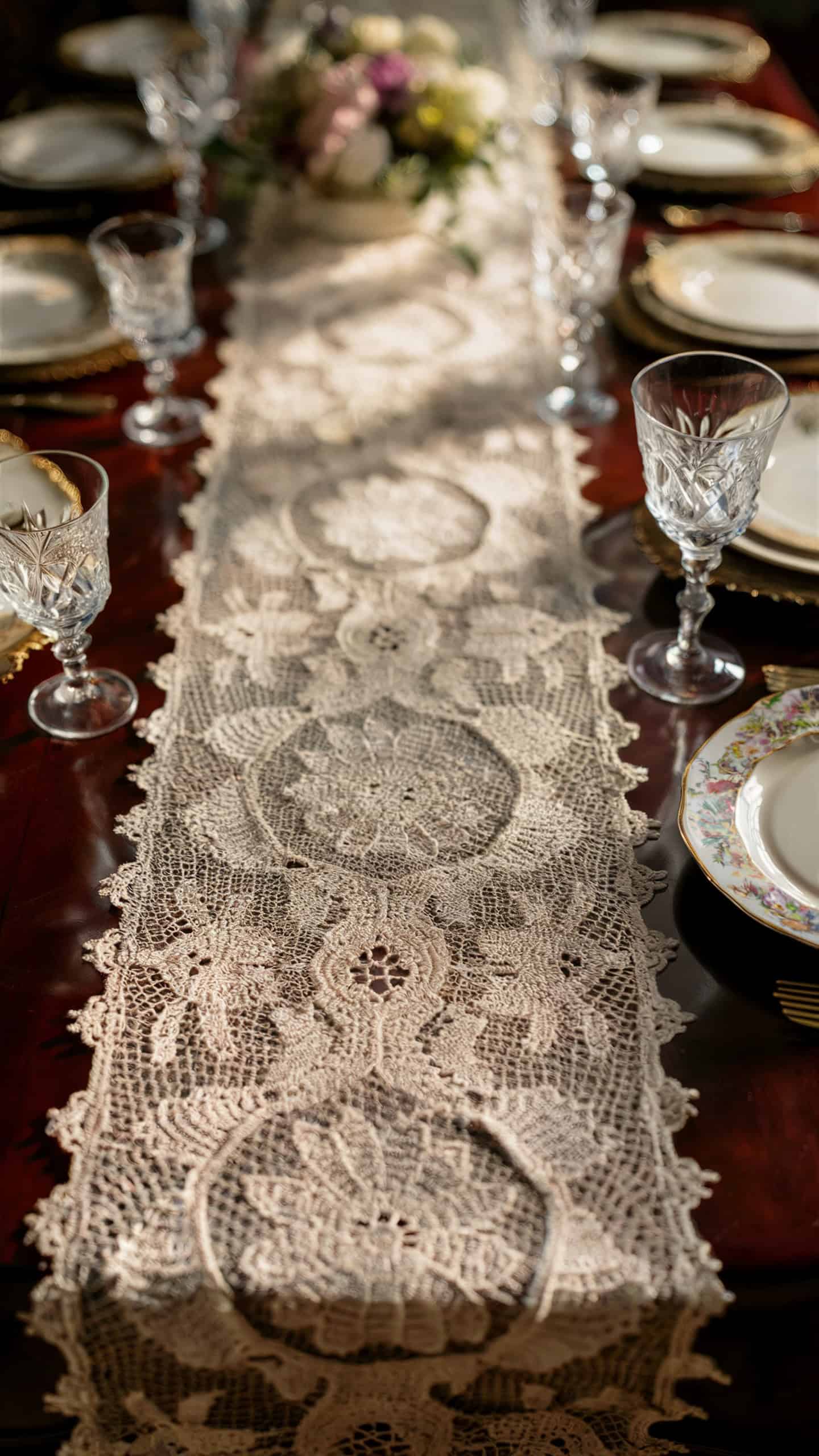 Vintage Lace Table Runners