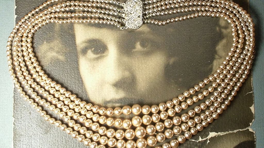 1940s Art Deco 5-Strand Pearl Necklace