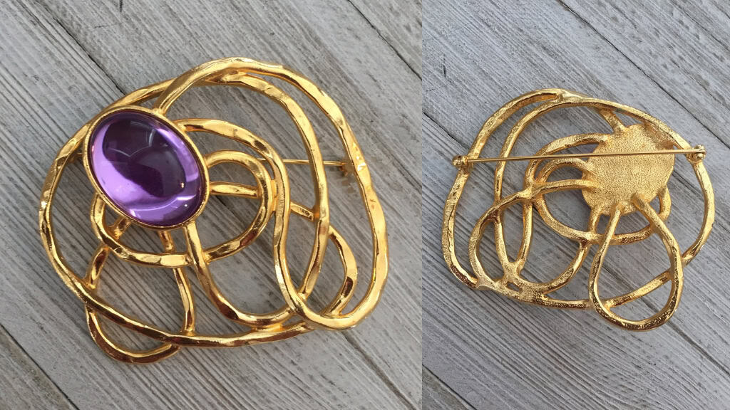 Avon Modern Vintage Gold Brooch