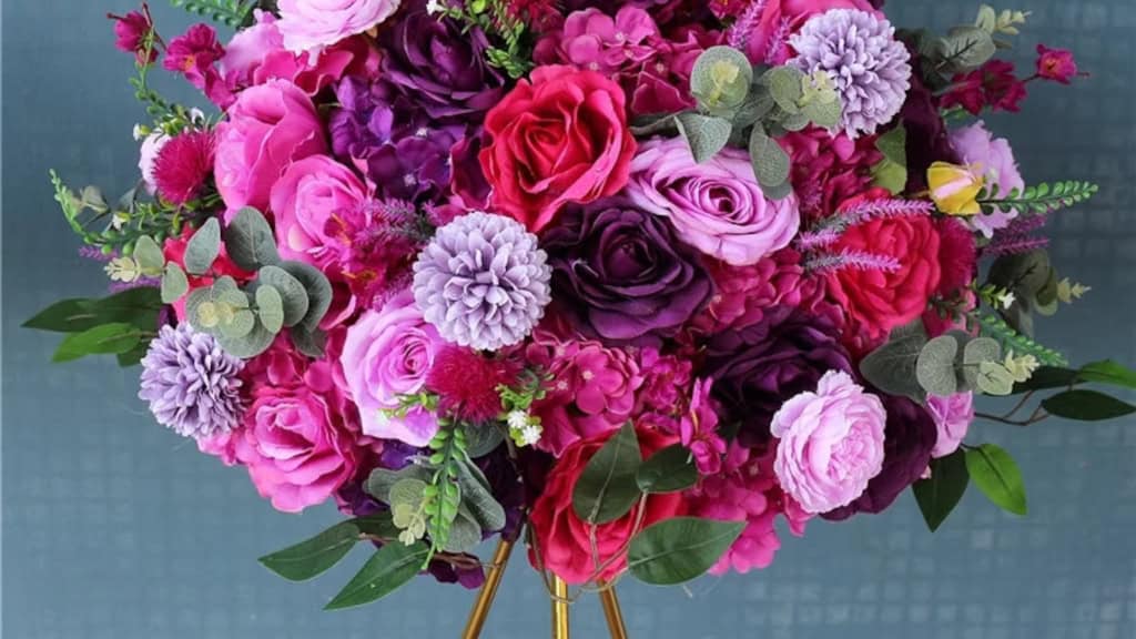 Fuchsia Purple Rose Table Centrepiece