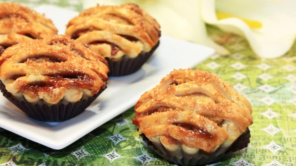 Mini Apple Pie Delights - 6 Pack