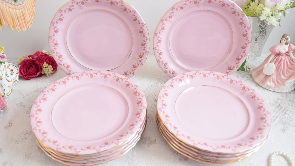 Pink Floral Porcelain Dinner Plate Set