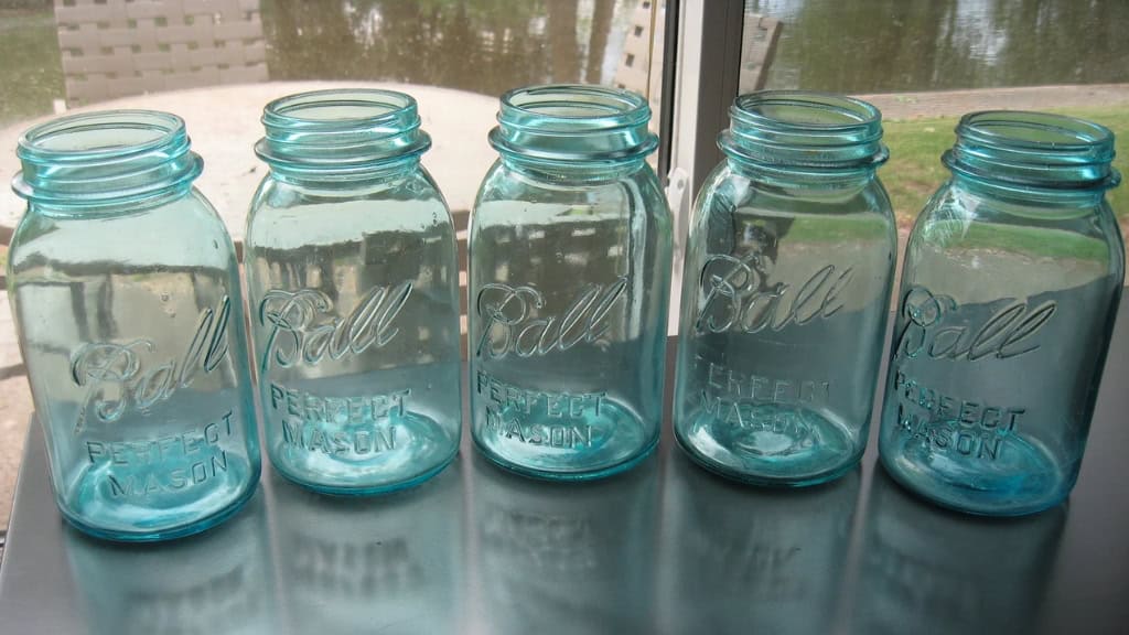 Vintage Blue Ball Quart Mason Jars - Set of 5