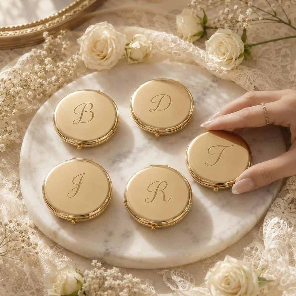Personalized Initial Compact Mirror